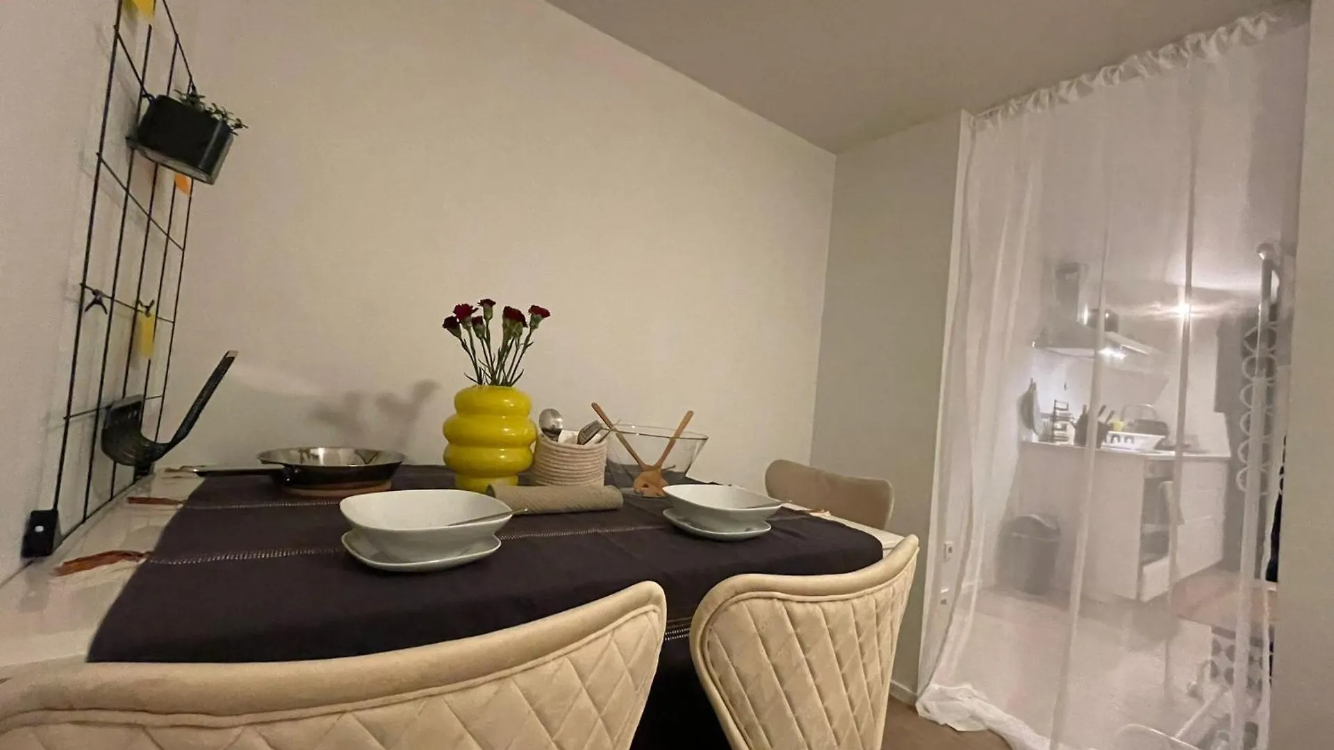One Lux Stay Studio Basement Near Antwerp Central 0*,